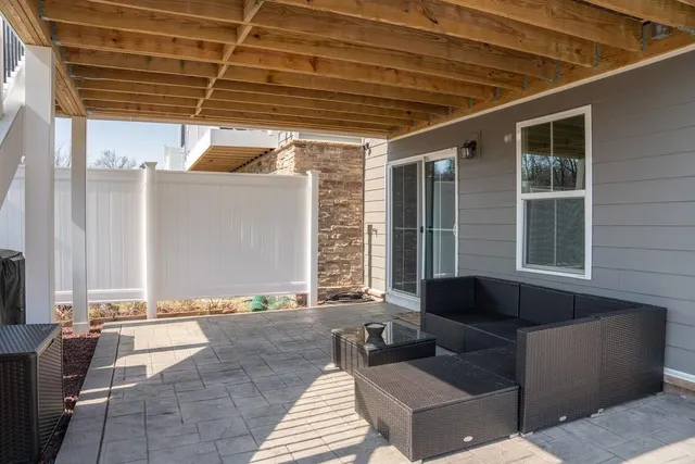 a view of a house with entertaining space