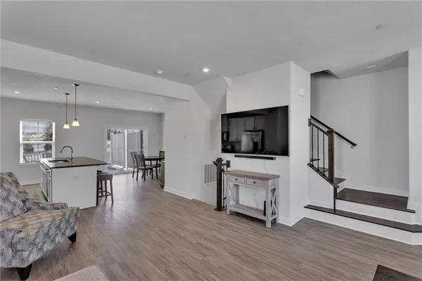 $430,000 | 7406 Chestnut Way, Gibsonia, PA 15044