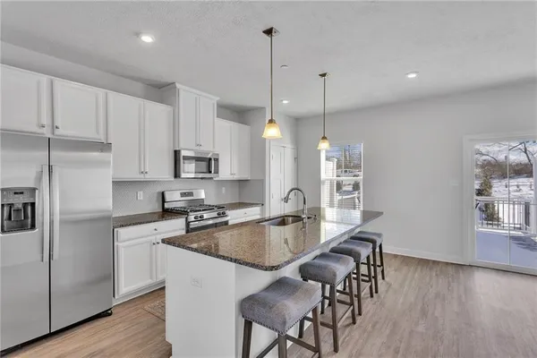 $430,000 | 7406 Chestnut Way, Gibsonia, PA 15044