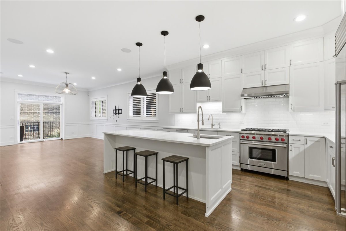 850 West Lill Avenue, Unit 1 Chicago, IL 60614 - Photo 6 of 23
