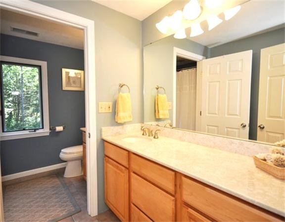 410 Border Road Concord, MA 01742 - Photo 16 of 22