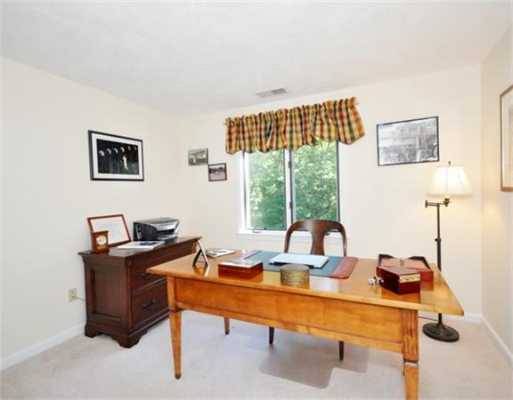 410 Border Road Concord, MA 01742 - Photo 18 of 22