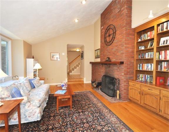 410 Border Road Concord, MA 01742 - Photo 6 of 22