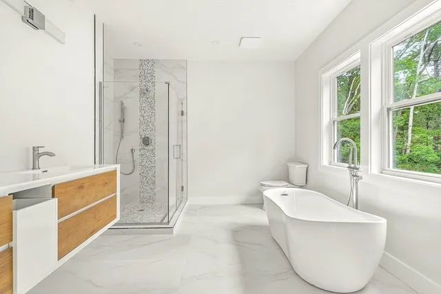 $2,200,000 | 12 Martin Street, Carlisle, MA 01741