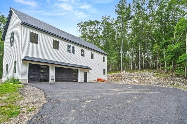 $2,200,000 | 12 Martin Street, Carlisle, MA 01741