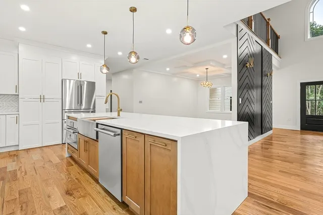 $2,200,000 | 12 Martin Street, Carlisle, MA 01741