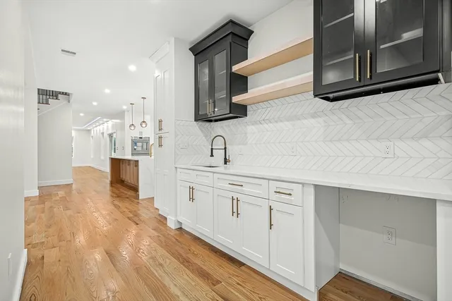 $2,200,000 | 12 Martin Street, Carlisle, MA 01741