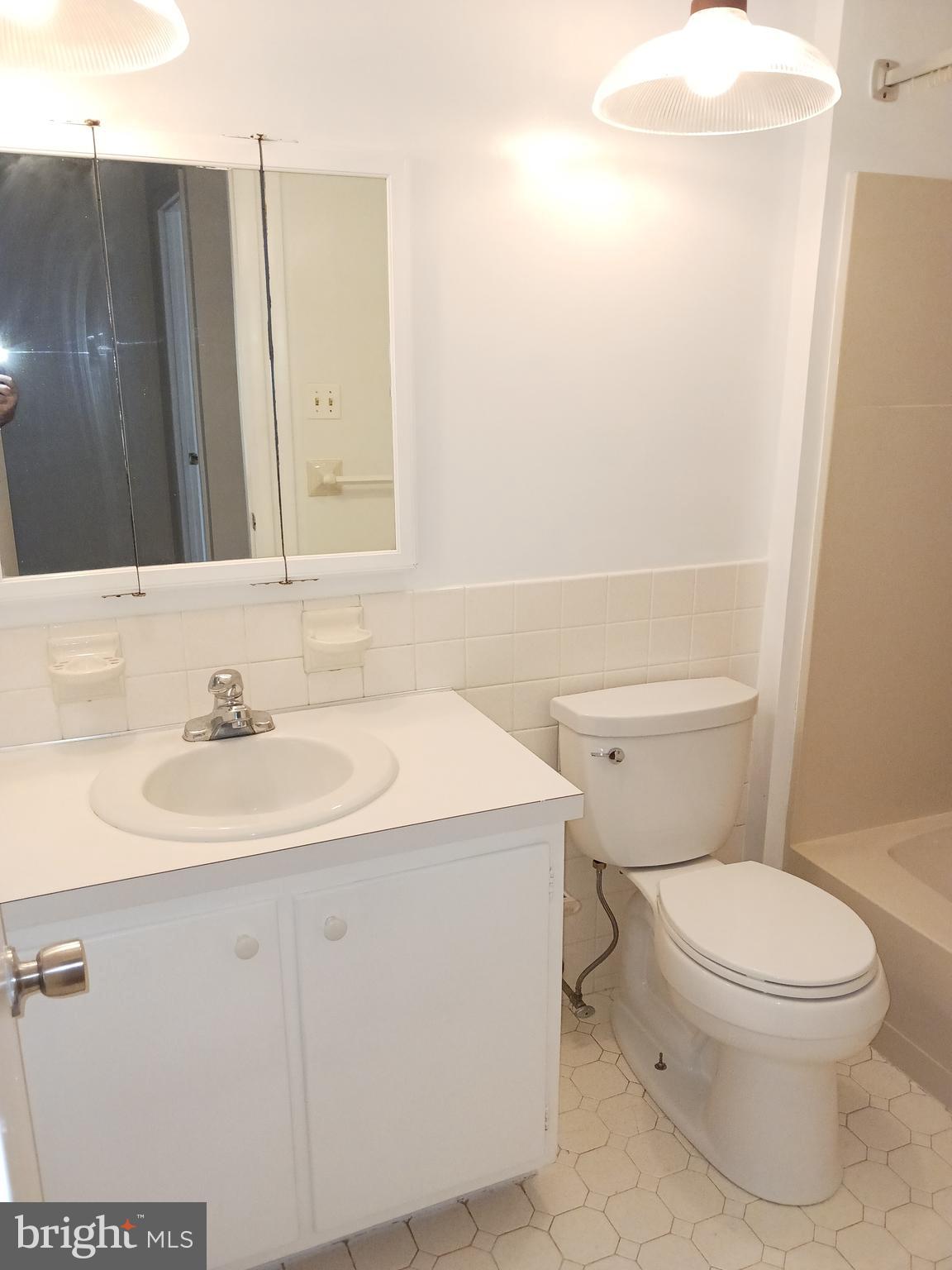 15 Club Lane Reading, PA 19607 - Photo 10 of 19 Gallery Image 10