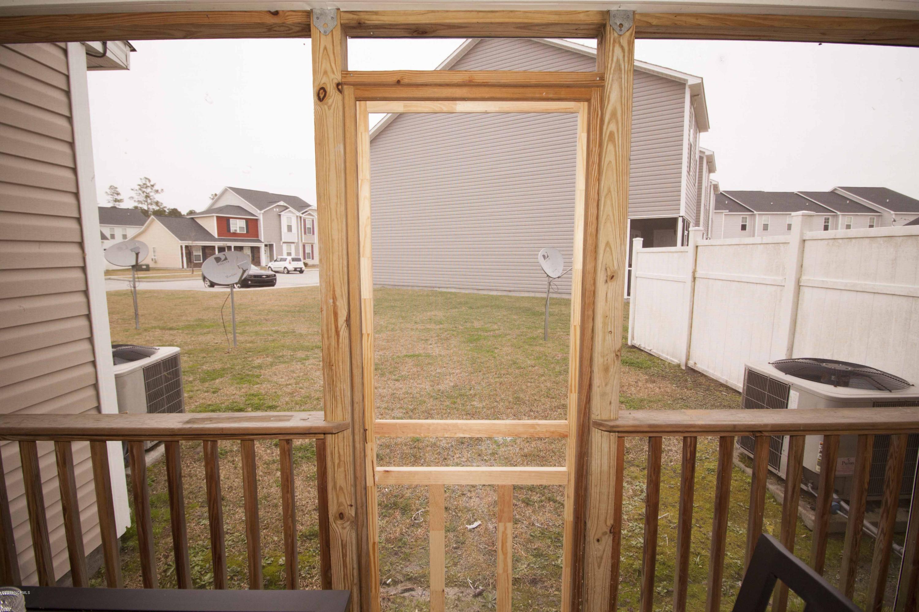 409 Caldwell Loop Jacksonville, NC 28546 - Photo 16 of 44 cl16