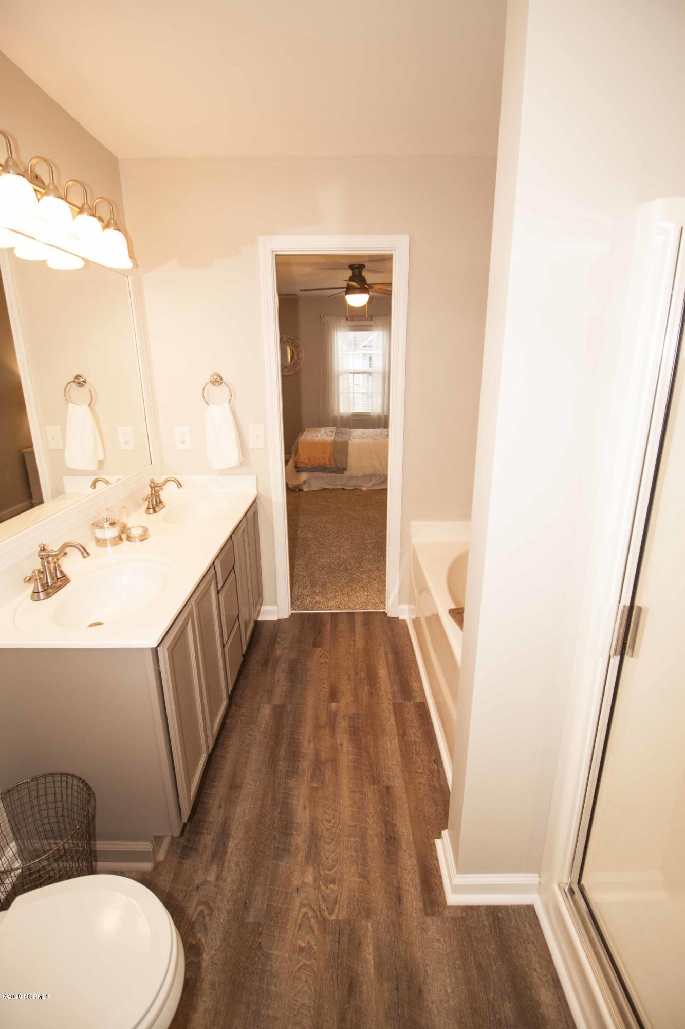 409 Caldwell Loop Jacksonville, NC 28546 - Photo 29 of 44 cl29