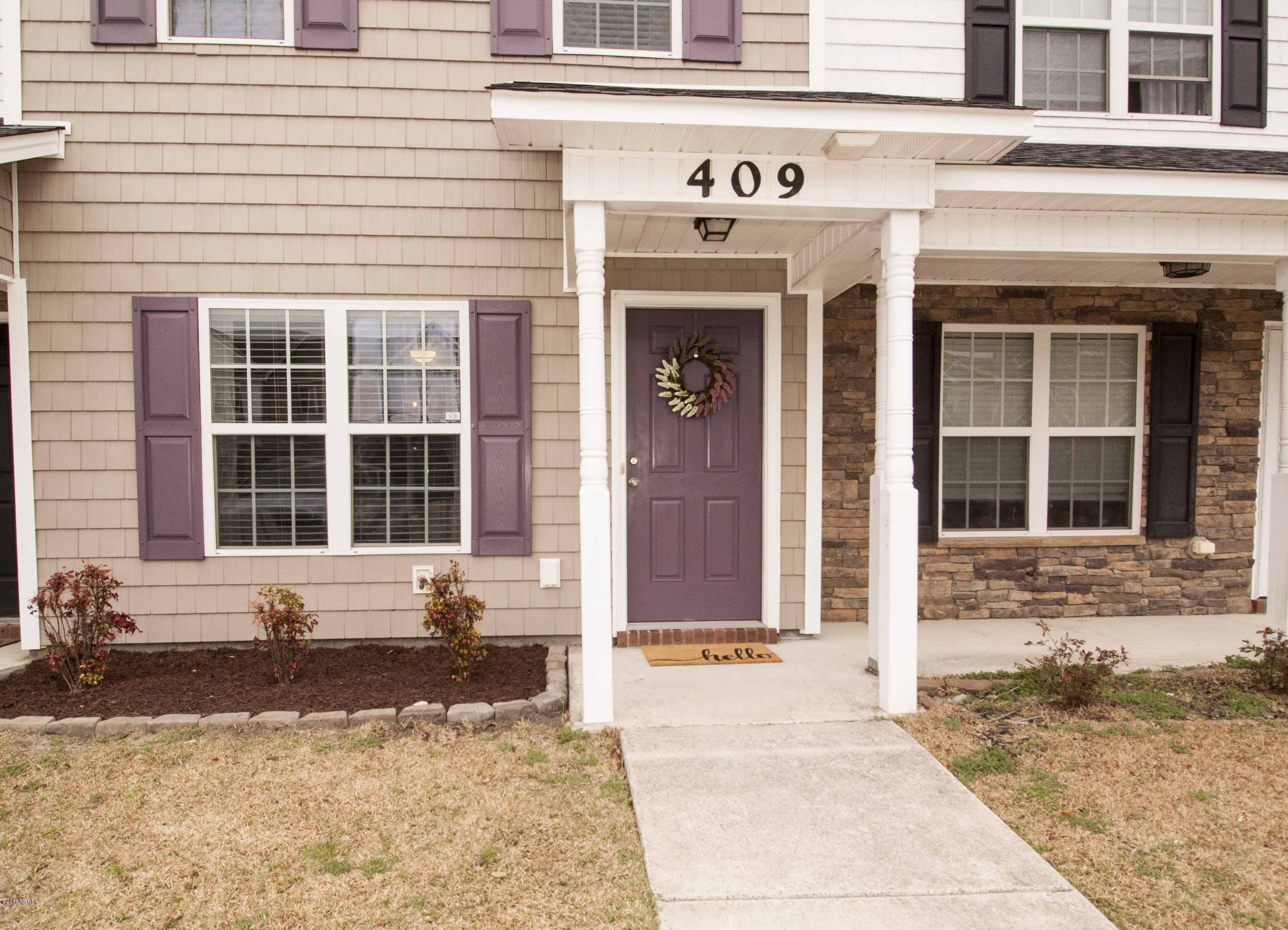 409 Caldwell Loop Jacksonville, NC 28546 - Photo 3 of 44 cl3