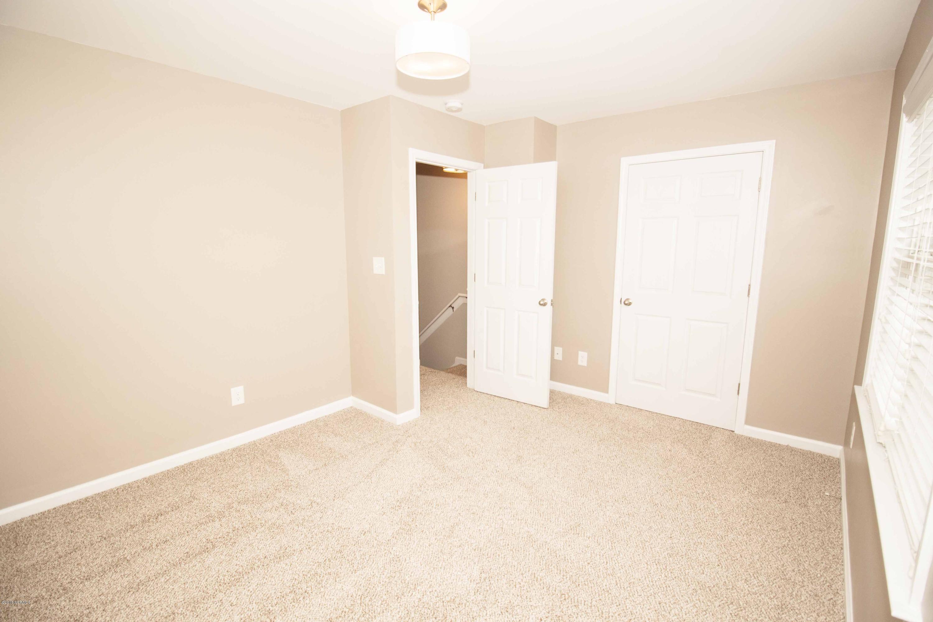 409 Caldwell Loop Jacksonville, NC 28546 - Photo 37 of 44 cl37