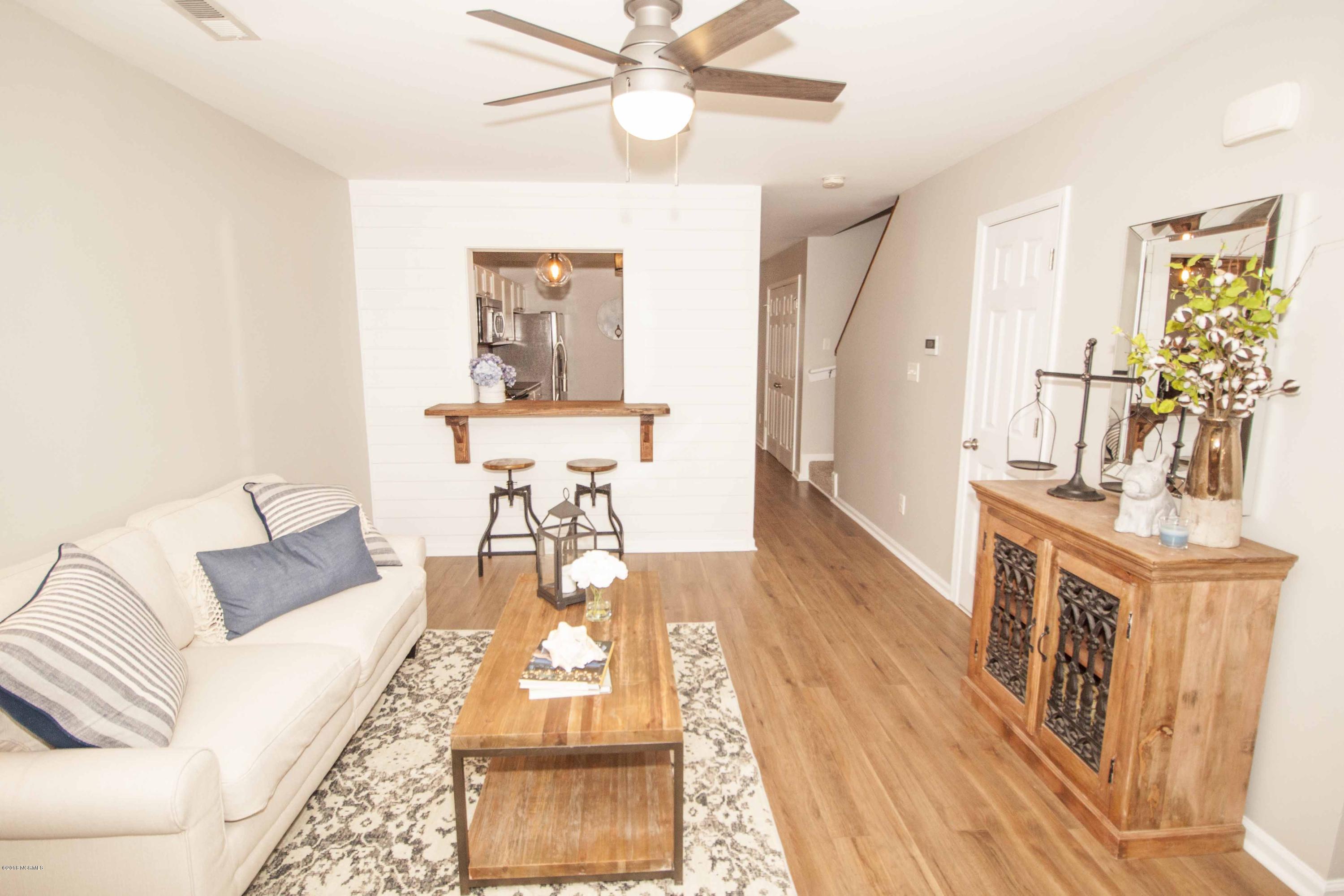 409 Caldwell Loop Jacksonville, NC 28546 - Photo 8 of 44 cl8