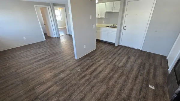 $1,800 | 26 Ledge Street, Unit B, Nashua, NH 03060