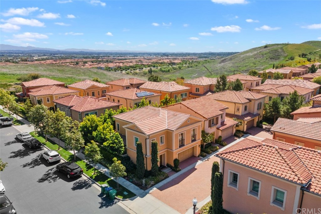 90 Bianco Irvine, CA 92618 - Photo 30 of 68