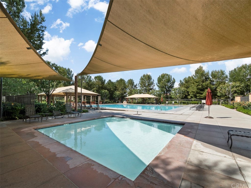 90 Bianco Irvine, CA 92618 - Photo 40 of 68