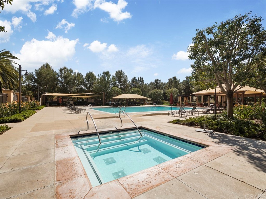 90 Bianco Irvine, CA 92618 - Photo 41 of 68