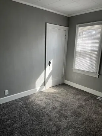 $157,900 | 323 South Maurice Avenue, Jackson, MI 49203