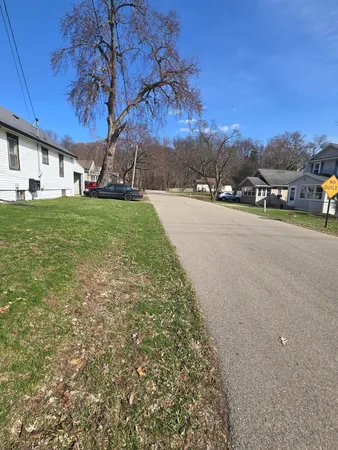 $157,900 | 323 South Maurice Avenue, Jackson, MI 49203