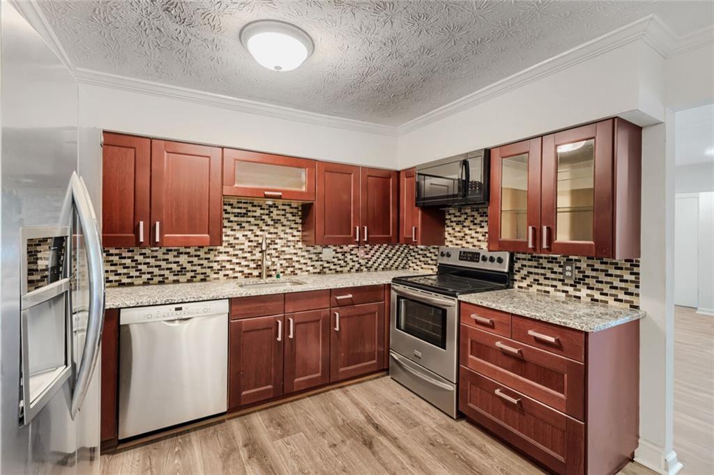 1967 Brian Way Decatur, GA 30033 - Photo 9 of 29