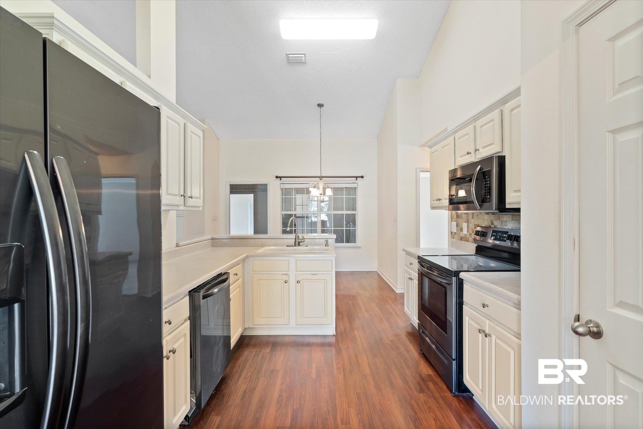 201 Heather Lane Fairhope, AL 36532 - Photo 13 of 39