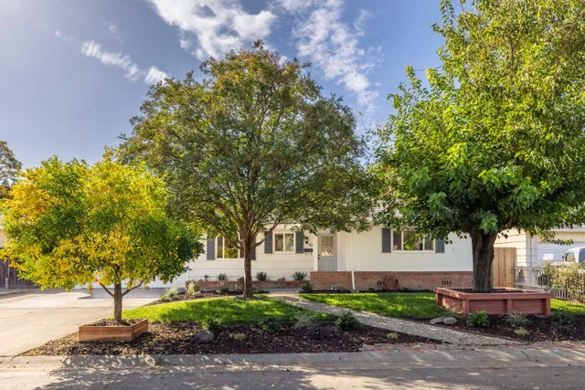 $525,000 | 3016 Tamalpais Way, Sacramento, CA 95821