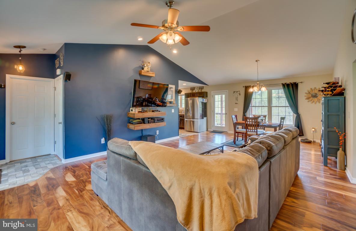 21109 Old Mill Road Culpeper, VA 22701 - Photo 6 of 40 Gallery Image 6