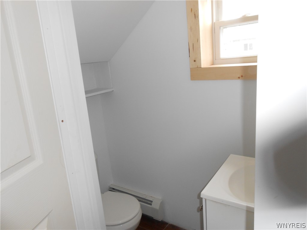 512 Eagle Street Ridgeway, NY 14103 - Photo 11 of 40 Half Bath