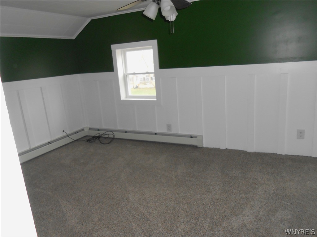 512 Eagle Street Ridgeway, NY 14103 - Photo 17 of 40 Primary Bedroom