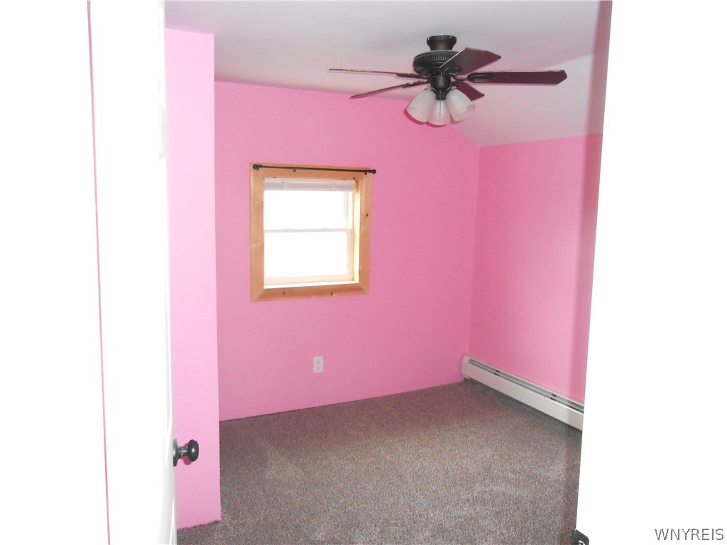 512 Eagle Street Ridgeway, NY 14103 - Photo 20 of 40 Bedroom #3