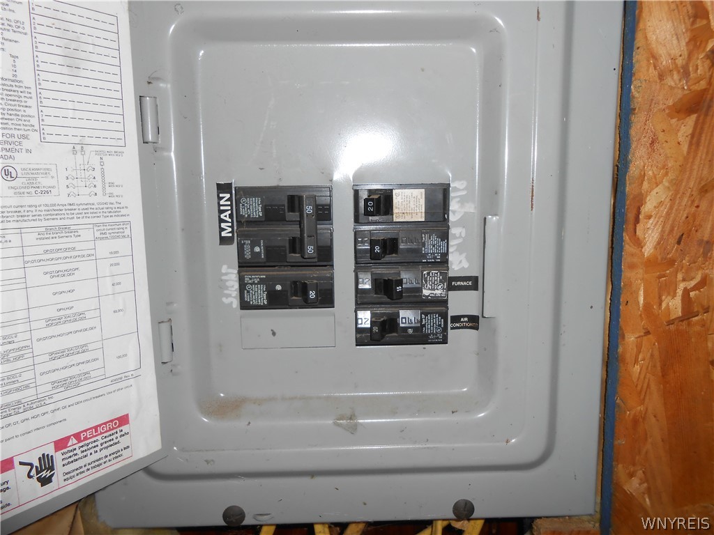 512 Eagle Street Ridgeway, NY 14103 - Photo 37 of 40 Garage 50 amp service