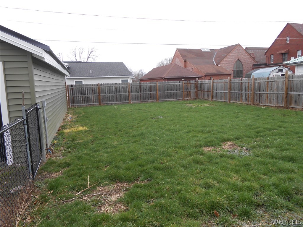 512 Eagle Street Ridgeway, NY 14103 - Photo 39 of 40 Backyard View