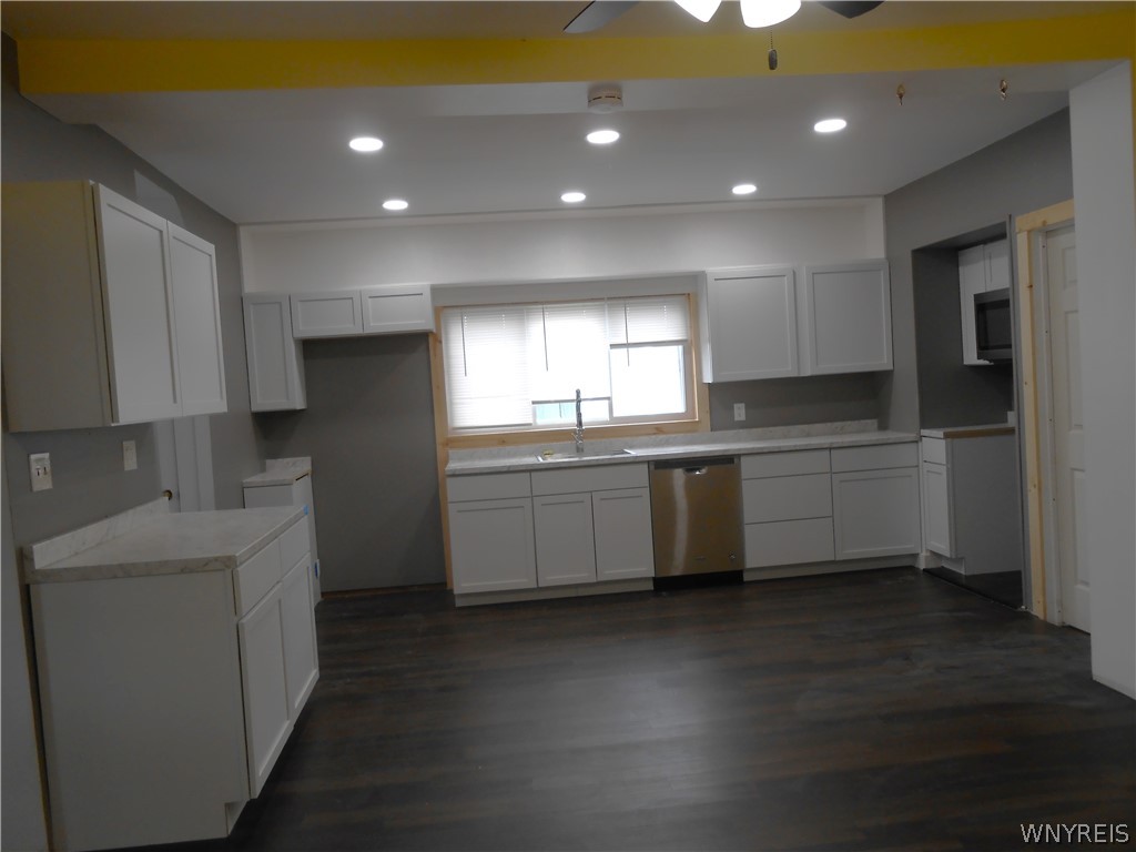 512 Eagle Street Ridgeway, NY 14103 - Photo 8 of 40 Kitchen/Dining Room