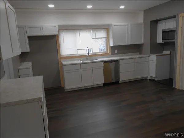 $160,000 | 512 Eagle Street, Ridgeway, NY 14103