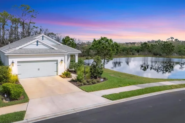 $3,695 | 12930 True Blue Circle, Bradenton, FL 34211