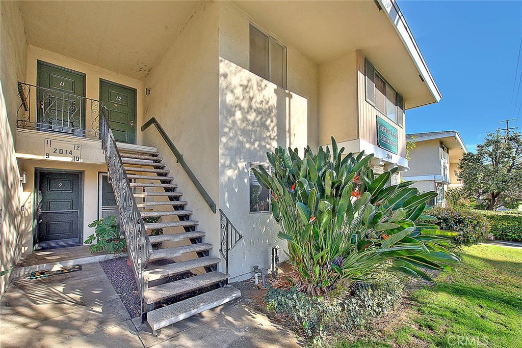 2014 Associated Road, Unit 12 Fullerton, CA 92831 - Photo 4 of 23