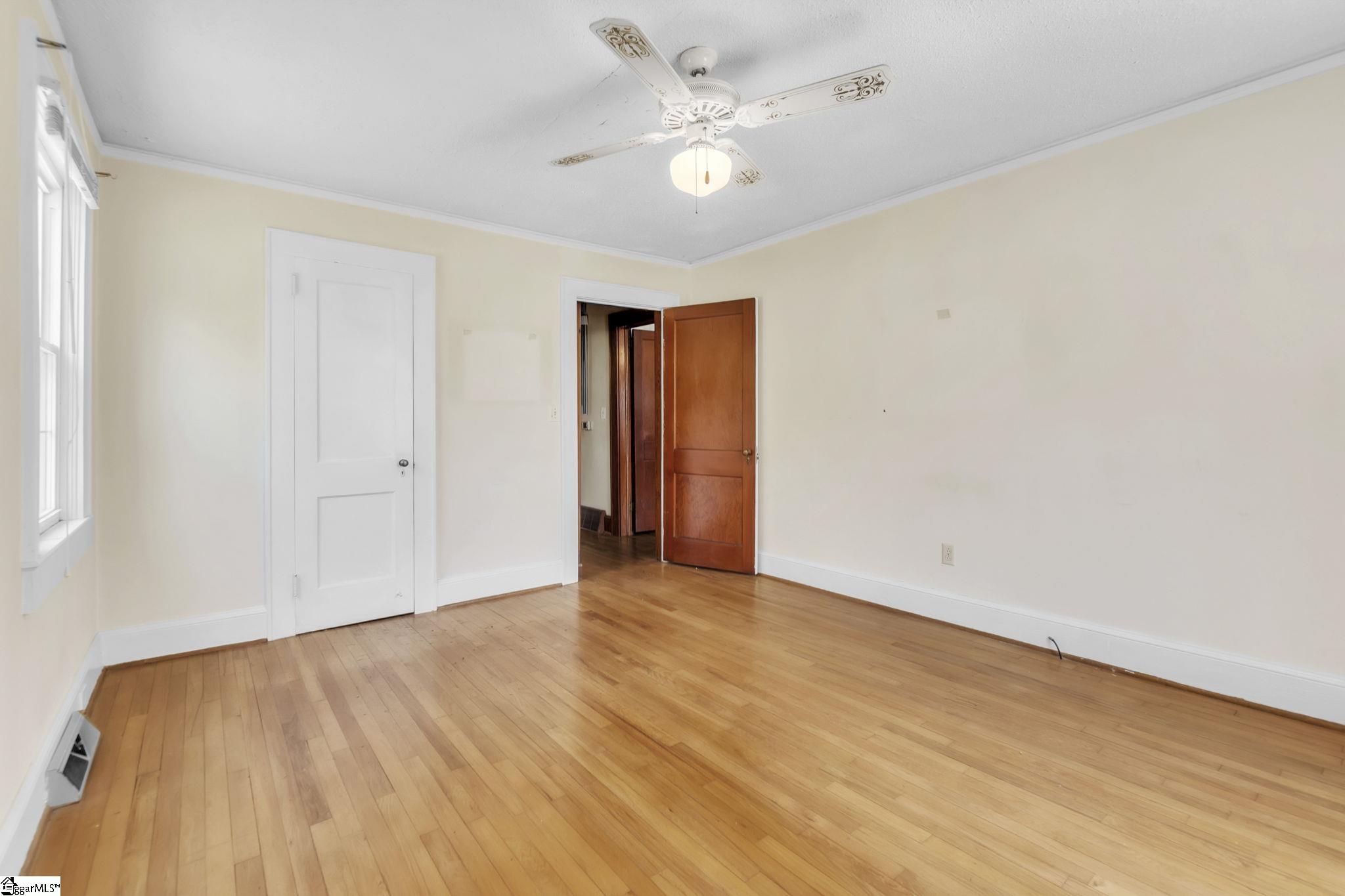 621 Church Street Laurens, SC 29360 - Photo 13 of 23