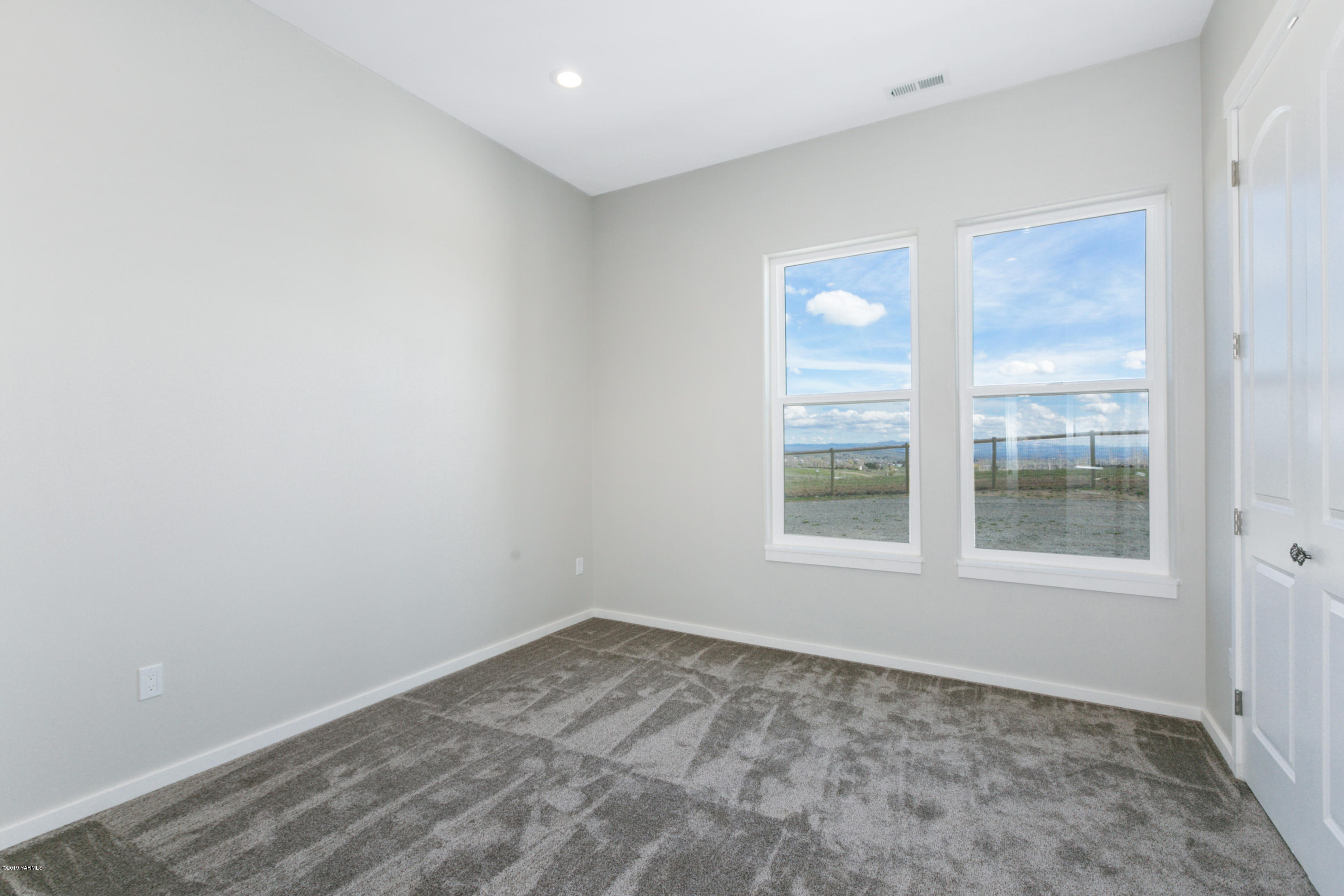 640 Winchester Road Yakima, WA 98908 - Photo 16 of 26