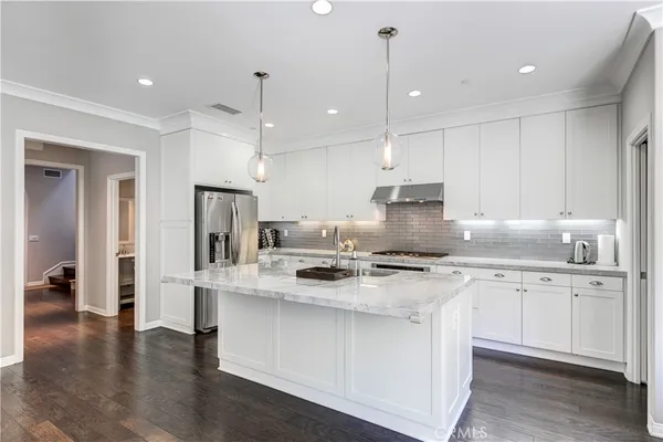 $6,000 | 72 Cherry Tree, Irvine, CA 92620