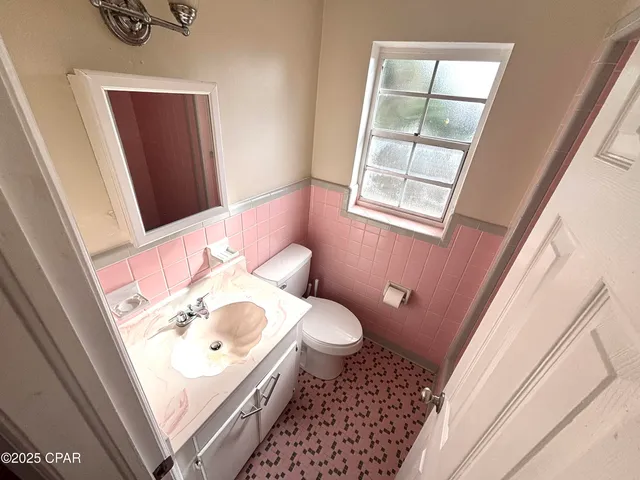 $2,450 | 1206 Buena Vista Boulevard, Panama City, FL 32401