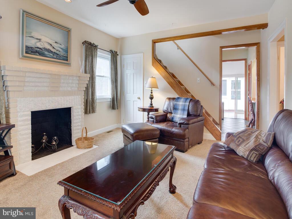 3208 Burgess Road Chesapeake Beach, MD 20732 - Photo 11 of 64 Living room