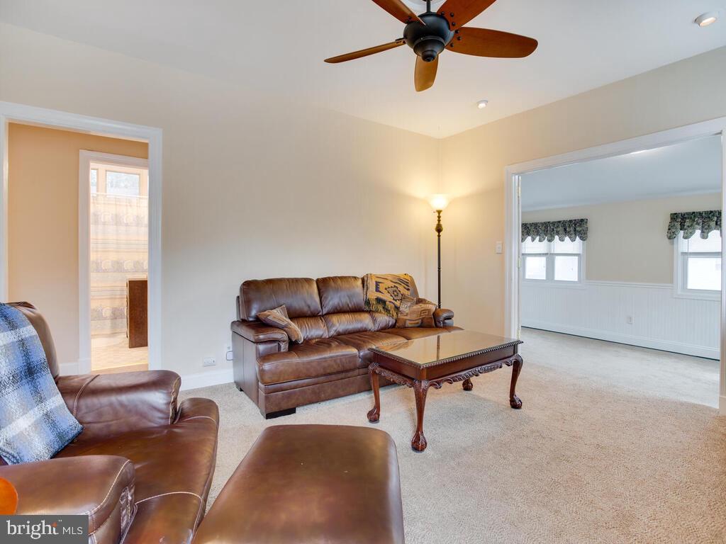 3208 Burgess Road Chesapeake Beach, MD 20732 - Photo 12 of 64 Living room