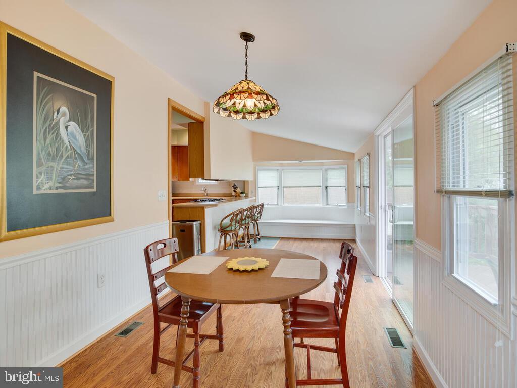 3208 Burgess Road Chesapeake Beach, MD 20732 - Photo 22 of 64 Dining area