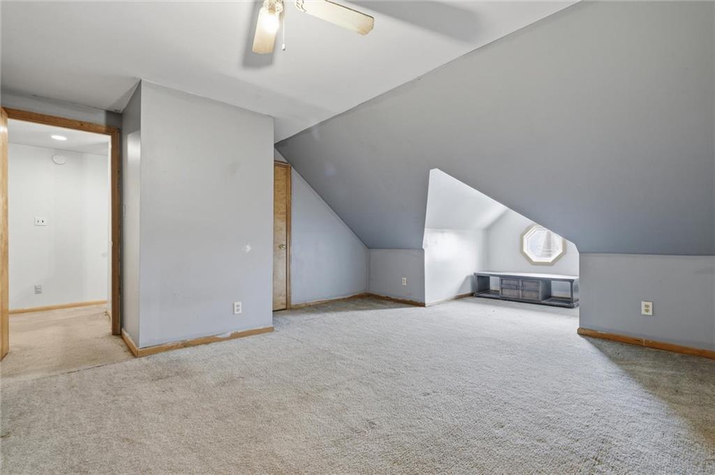3111 Willett Road Pittsburgh, PA 15227 - Photo 25 of 39 Gallery Image 25