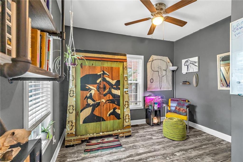 4118 Roanoke Road Kansas City, MO 64111 - Photo 7 of 15