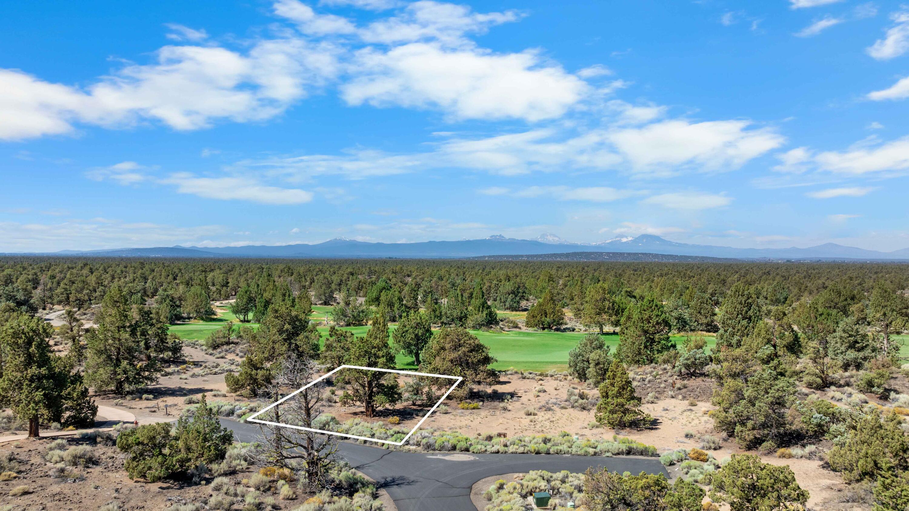 65611 Ghost Tree Court, Unit 316 Bend, OR 97701 - Photo 5 of 10 DJI_0687