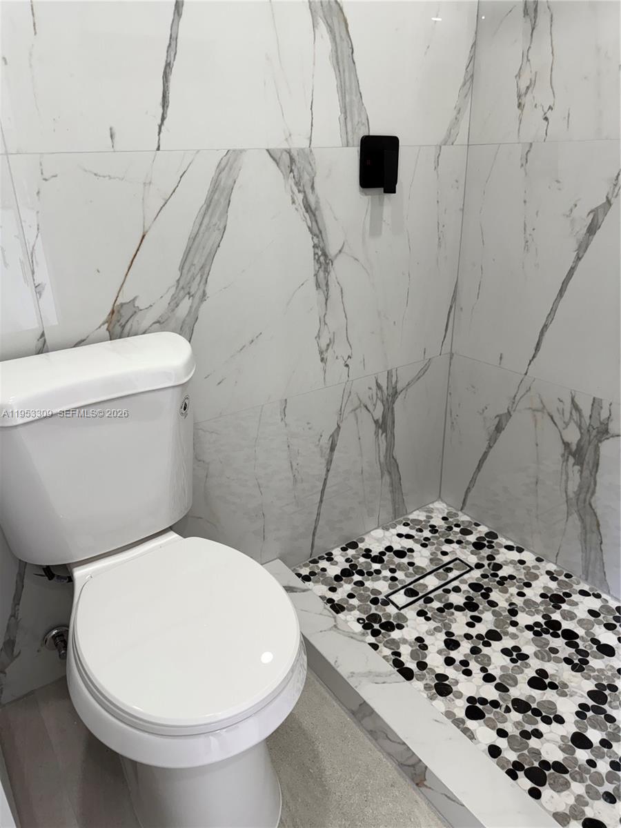 9824 Southwest 26th Terrace, Unit 2 Miami, FL 33165 - Photo 15 of 18