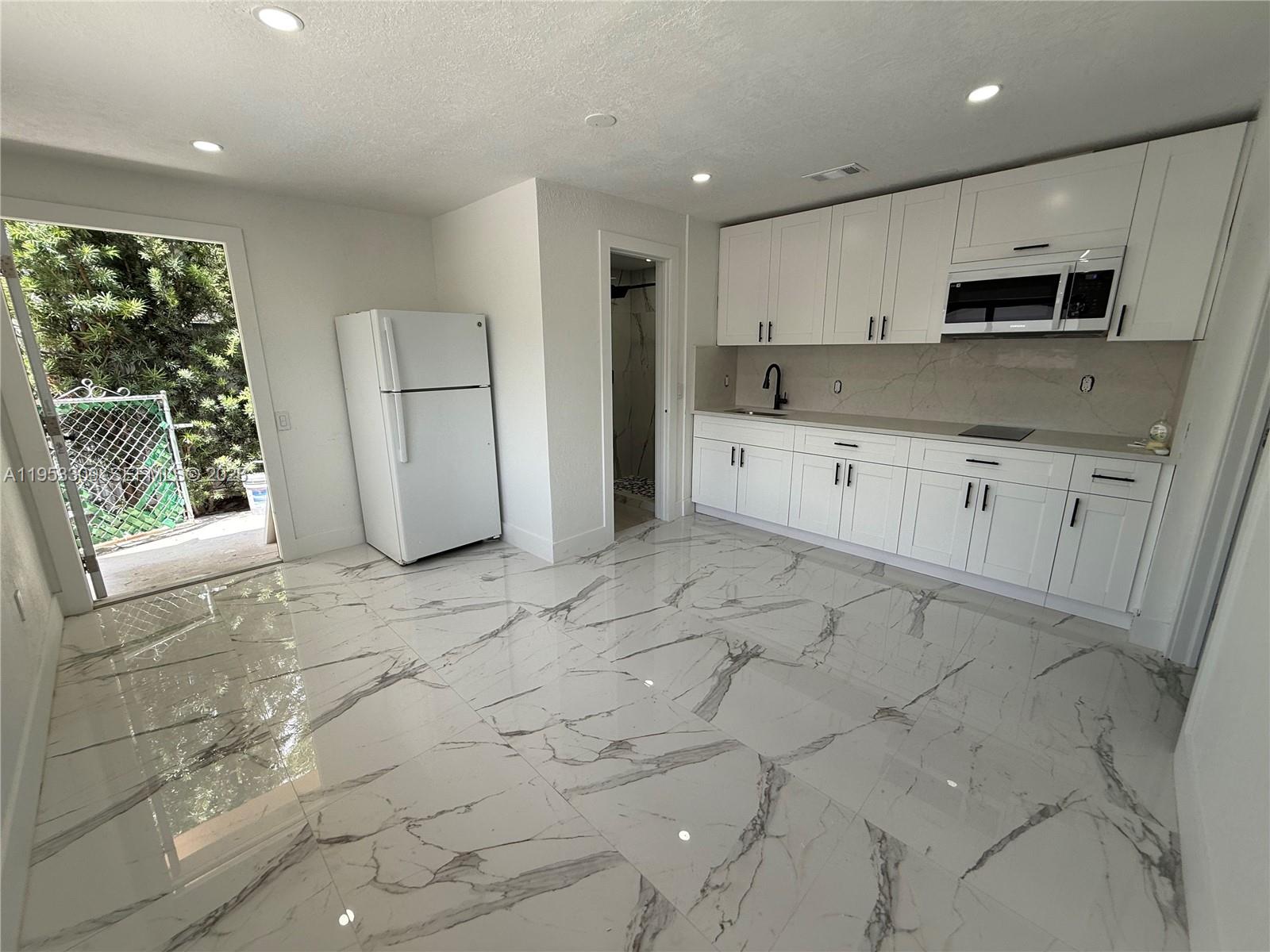 9824 Southwest 26th Terrace, Unit 2 Miami, FL 33165 - Photo 4 of 18