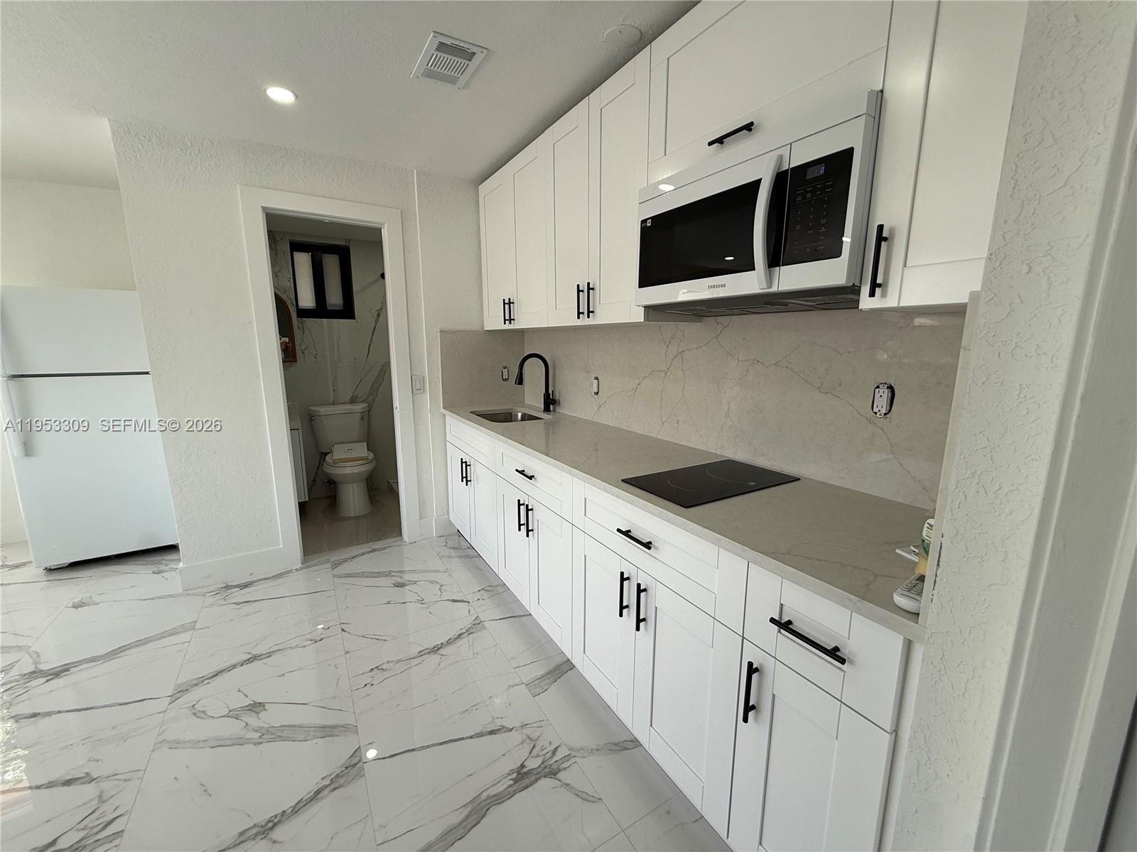 9824 Southwest 26th Terrace, Unit 2 Miami, FL 33165 - Photo 6 of 18