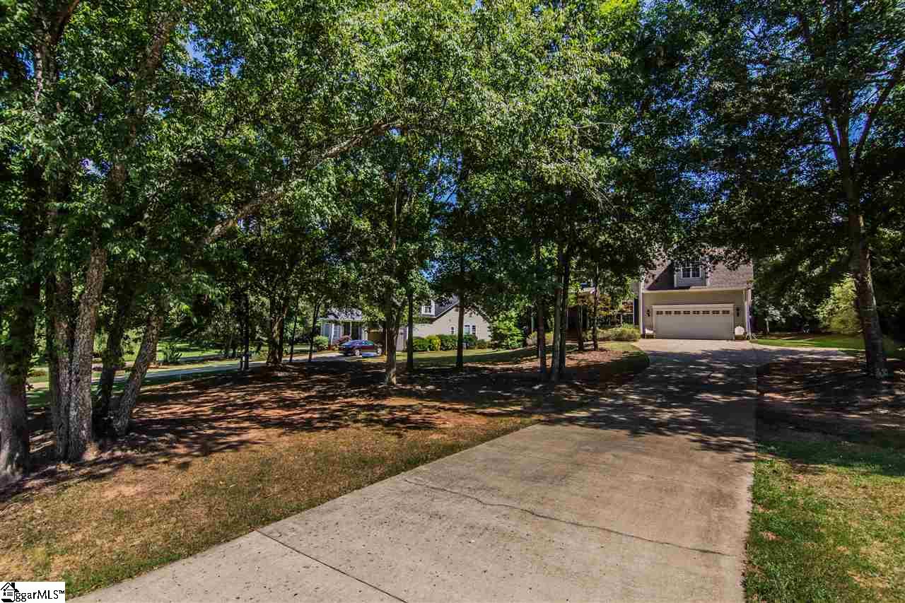 622 Phillips Road Greer, SC 29650 - Photo 32 of 36 Gallery Image 32